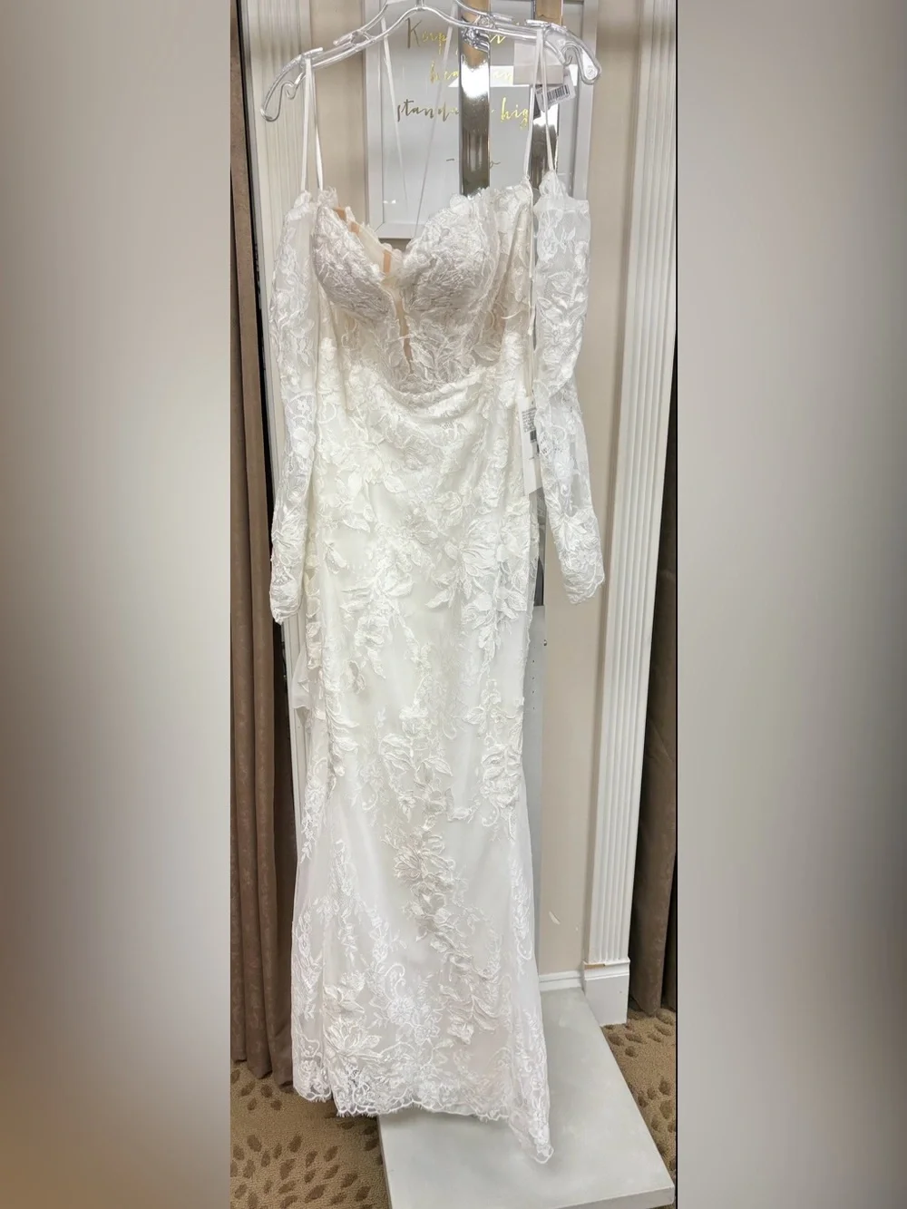 Pronovias NEW-wedding dress unaltered!!! Corset top!! Canceled wedding size 12